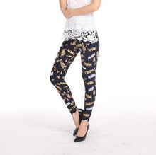 Load image into Gallery viewer, Pretty in Print Leggings